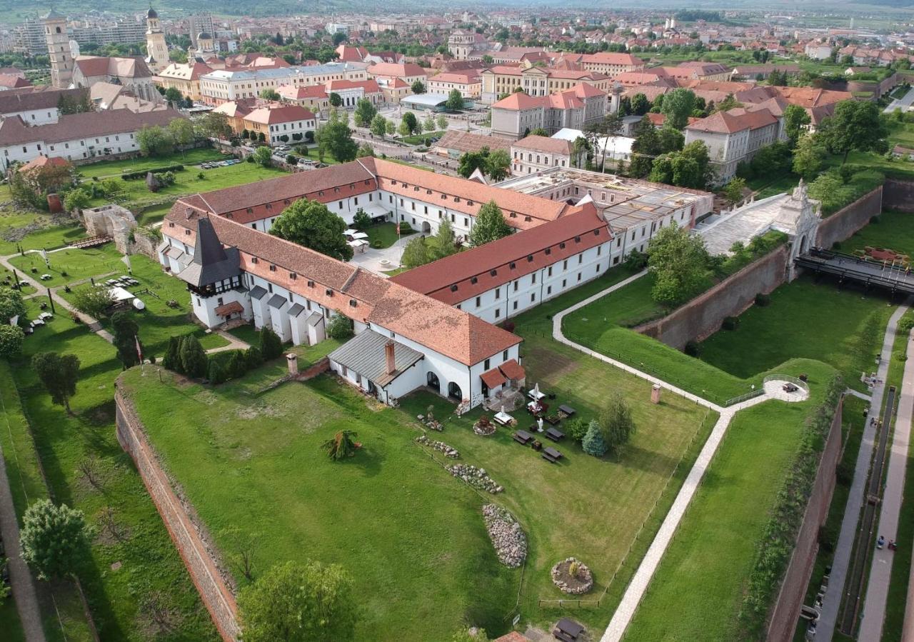 Hotel Medieval Alba Iulia Exteriör bild