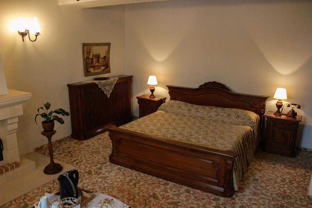 Hotel Medieval Alba Iulia Rum bild